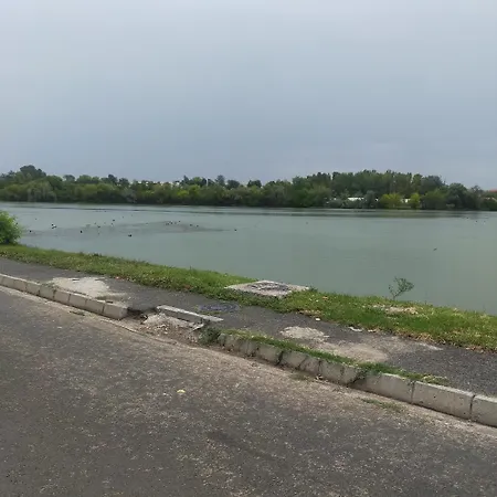 Elena Ap 1 Konukevi Bükreş